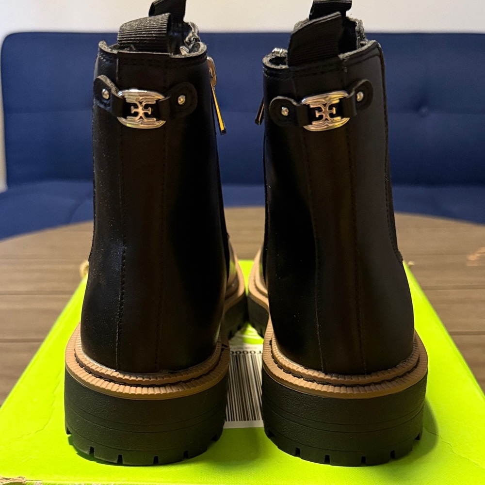 Sam Edelman Black Laguna Chelsea Ankle Boots size 5 Youth girl - Picture 6 of 11